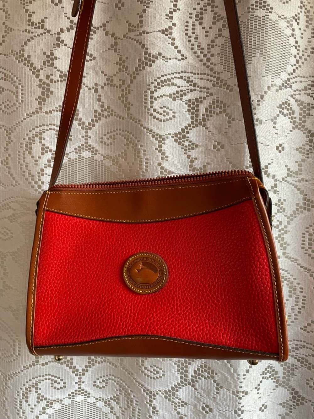 Dooney & Bourke Look Alike Red Pebbled Leather Crossbody Bag - Picture 16 of 16